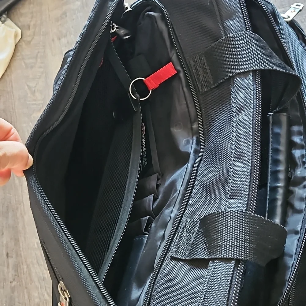 SWISS WIN EXPANDABLE MUTI POCKET COMPUTER BAG WITH SHOULDER STRAPS